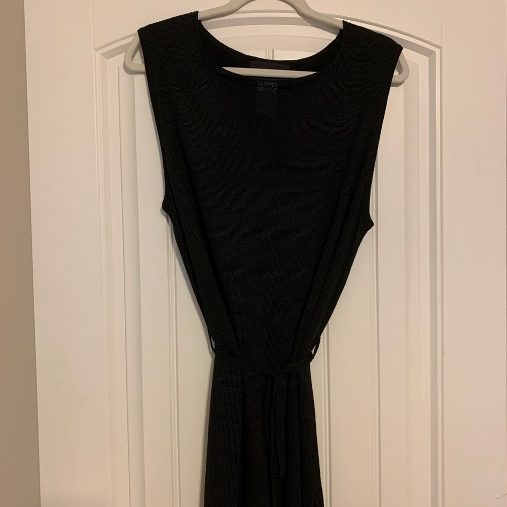 Sag harbor tank with waist tie